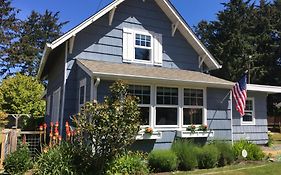 Seventh Street Cottage